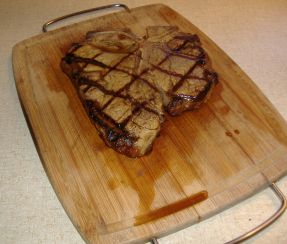 DSCF4377 Porterhouse Steak 1.25 inches thick 52818 - cr